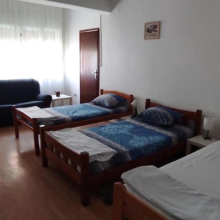 Apartmani Banatski Konak Zrenjanin Exteriér fotografie
